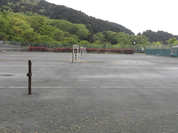 滋賀県東近江市　やわらぎの郷テニスコート