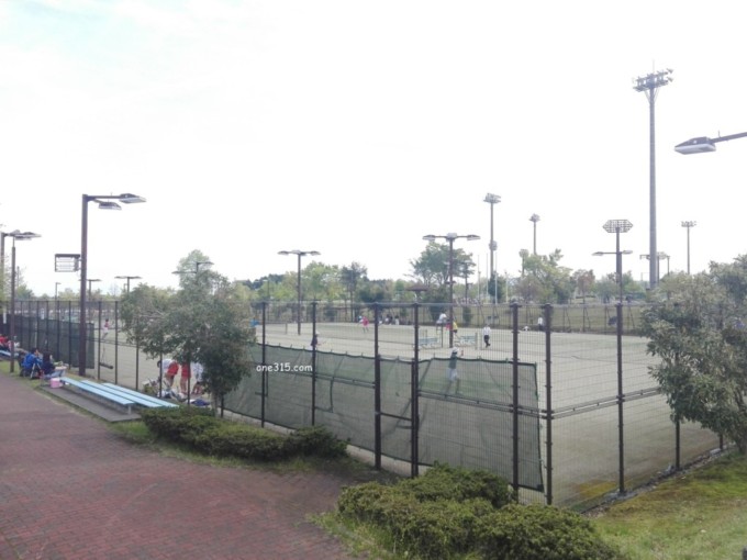 滋賀県高島市　今津総合運動公園テニスコート　プラスワンソフトテニス