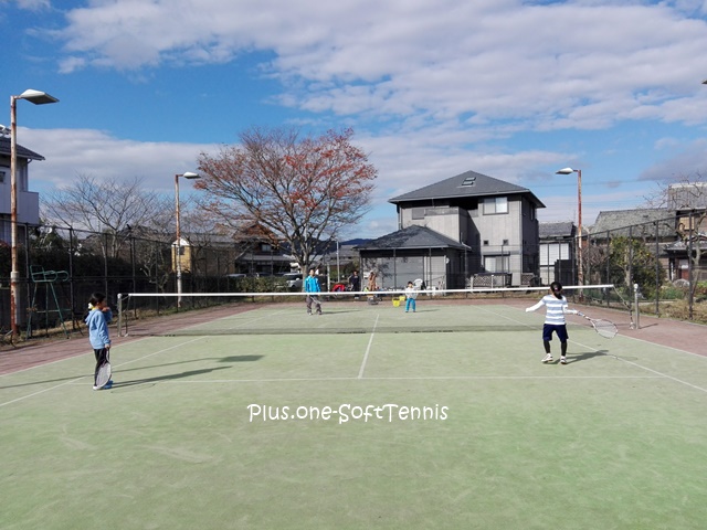 ソフトテニス小学生　試合