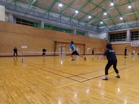 スポンジボールテニス練習会【滋賀県】ショートテニス　フレッシュテニス　クォーターテニス　テニス　ソフトテニス　スポレックを体験しました。