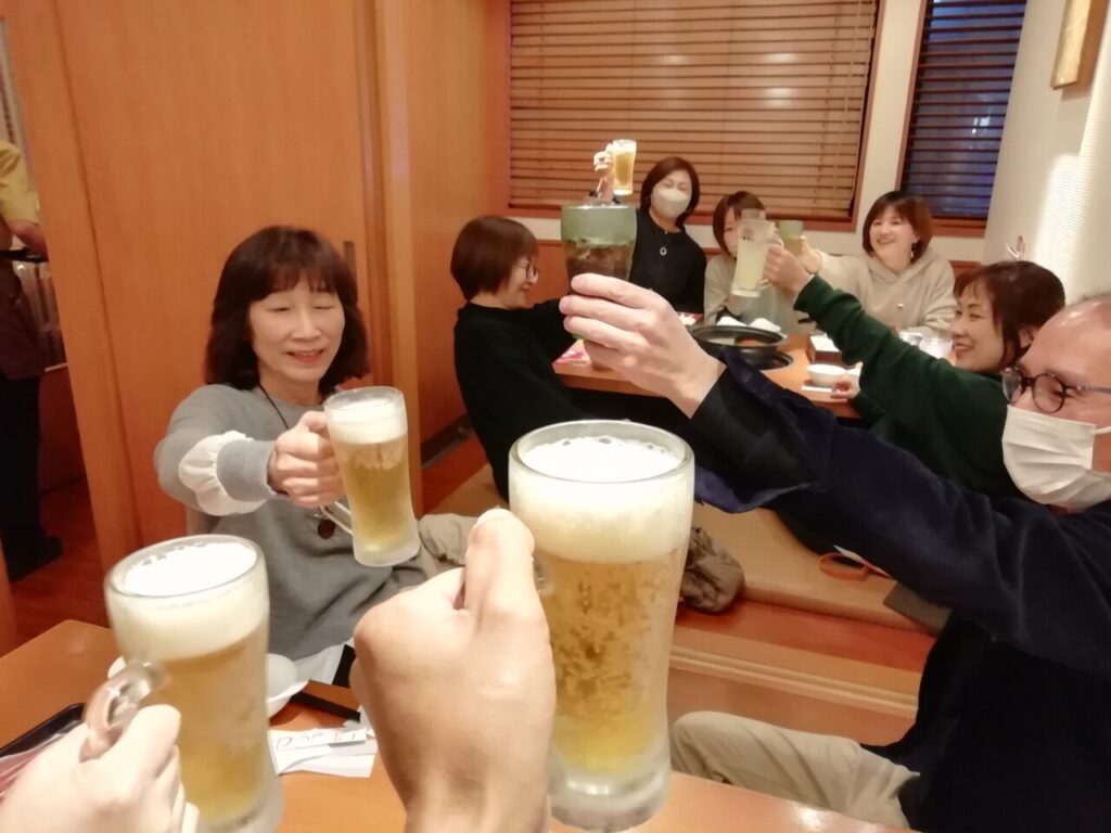 2022/11/19(土)　スポンジボールテニスに参加くださってる皆さんとお食事会。和食さと　さとしゃぶ