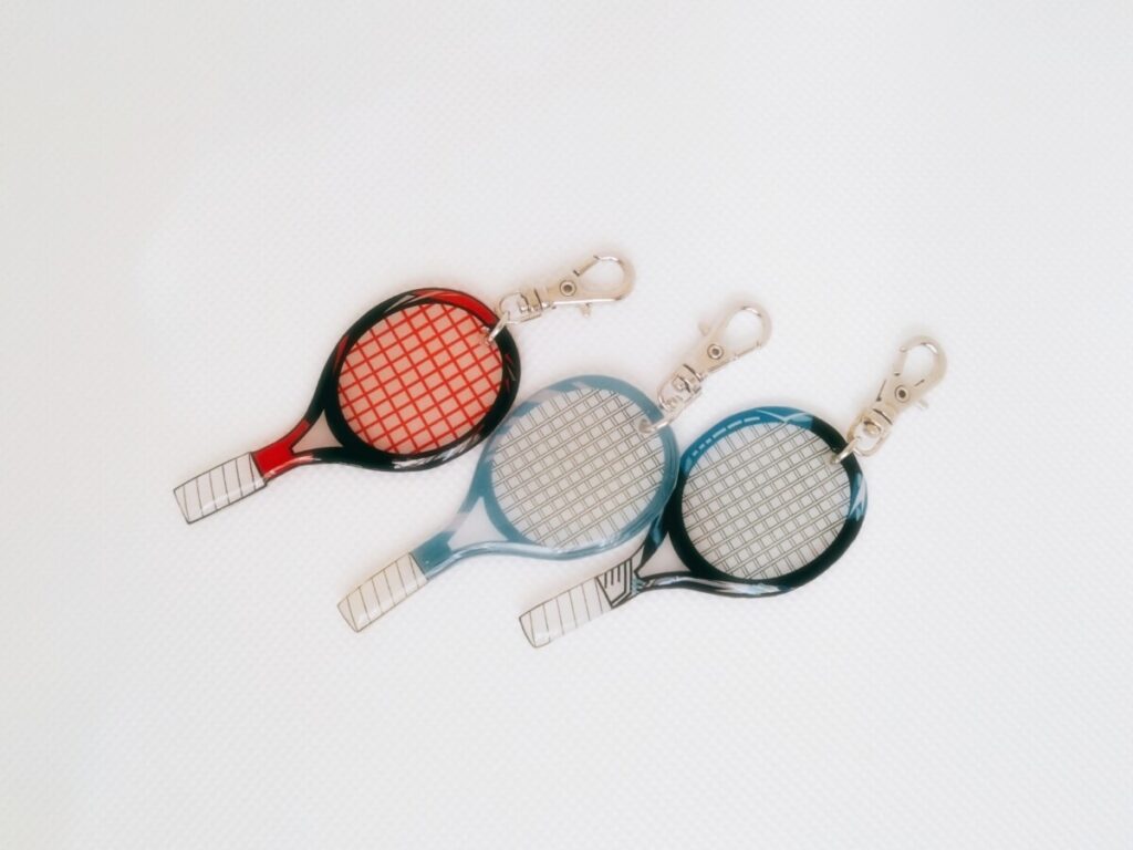 【手作りキーホルダー】ラケットキーホルダー　ワンズラボ　ソフトテニス　テニス