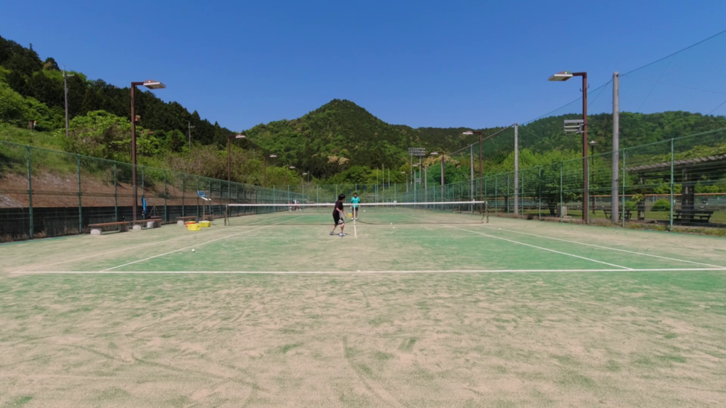小学生中心のソフトテニス練習会