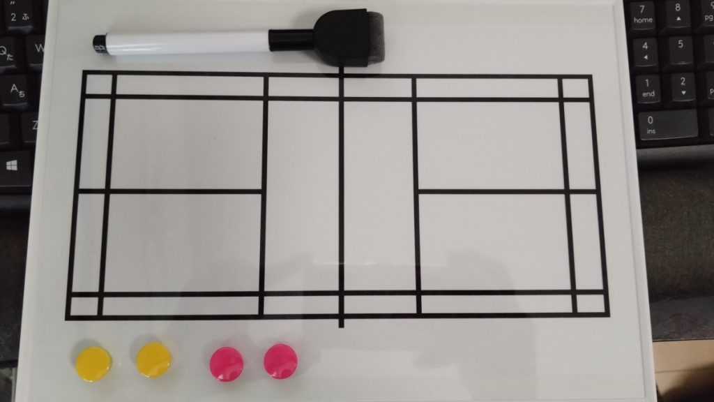 ハンドメイド　キーホルダー　ワンズラボ　ワンズラボラトリー　minne　賞状　ユニフォーム　バドミントン　作戦ボード