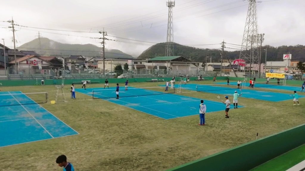 福井県越前市　武生中央公園テニスコート