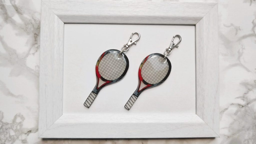 【レジンキーホルダー】ソフトテニスラケットタイプ　ワンズラボ