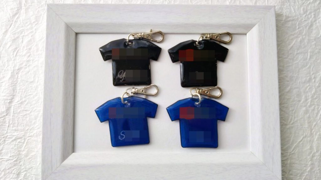 【キーホルダー】ユニフォームタイプ ワンズラボ レジンキーホルダー ソフトテニスチーム Tシャツ