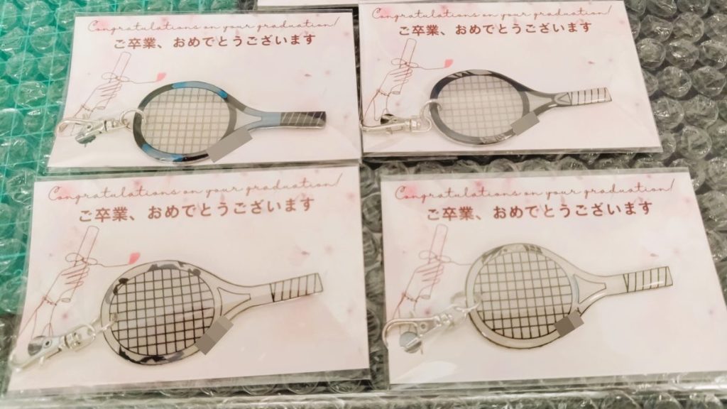 【レジンキーホルダー】ソフトテニスラケットタイプ　ワンズラボ