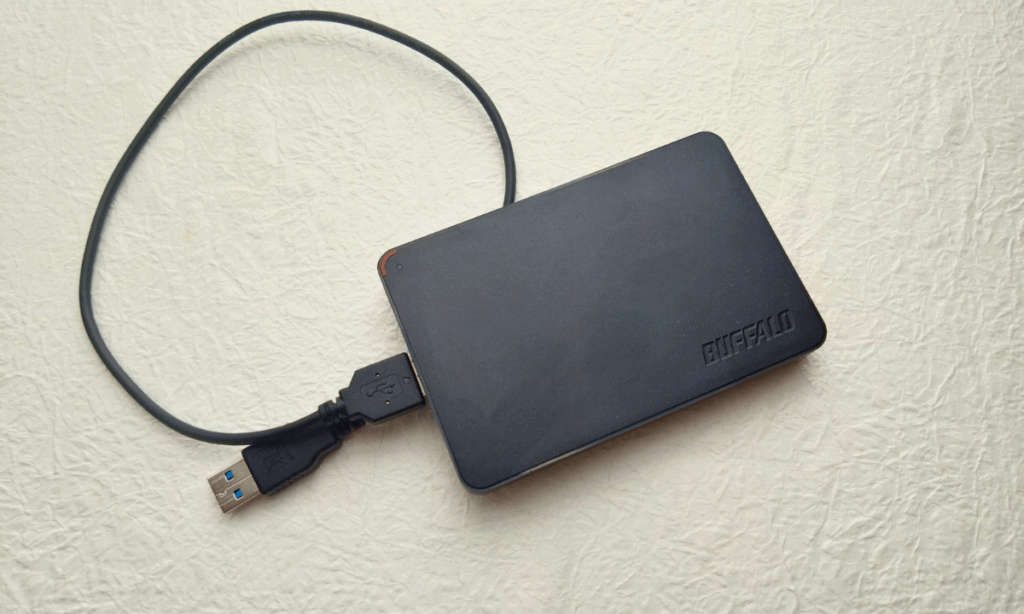 2025/07/22　メインで使ってたBUFFALO外付けHDD(2TB)が壊れました(泣)　HD-PCFS2.0U3-BBA