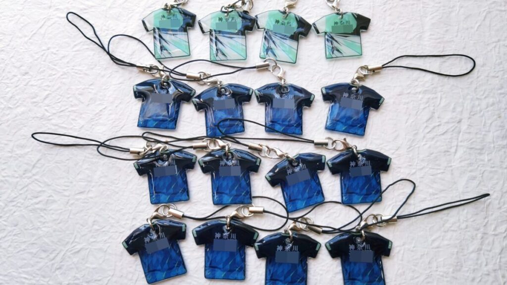 ワンズラボ キーホルダー チャーム ユニフォーム