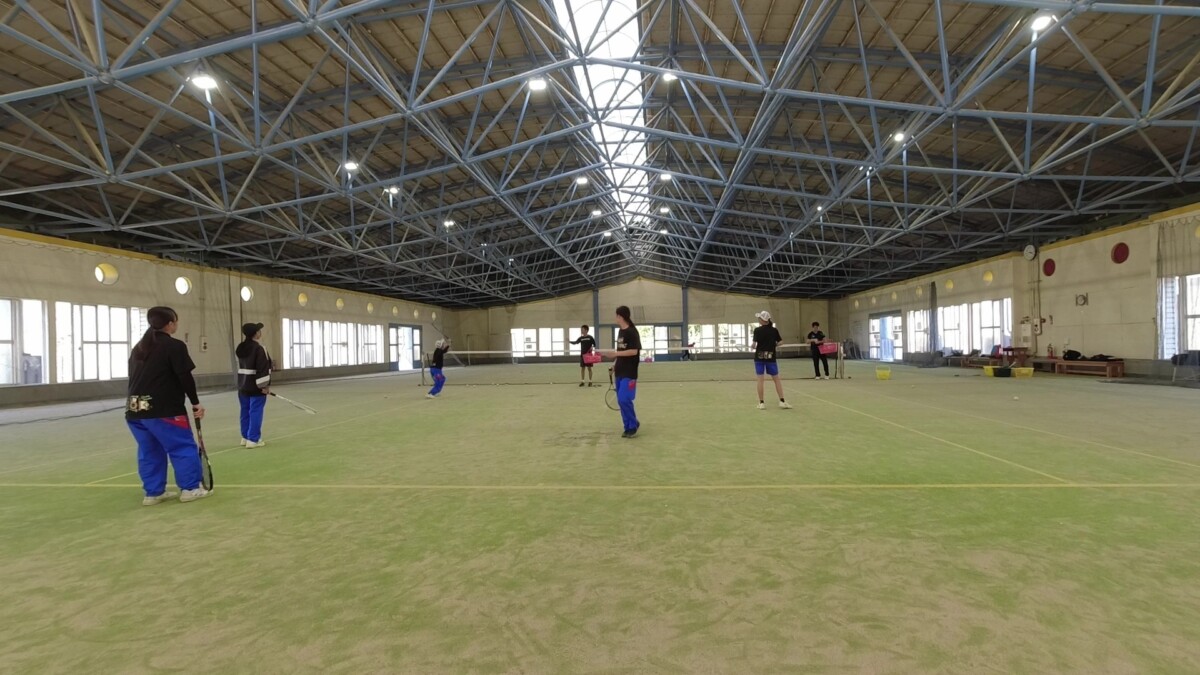 ソフトテニス　個別練習会　滋賀県　多賀やまびこクラブ　グループレッスン　中学女子ソフトテニス部　個人レッスン